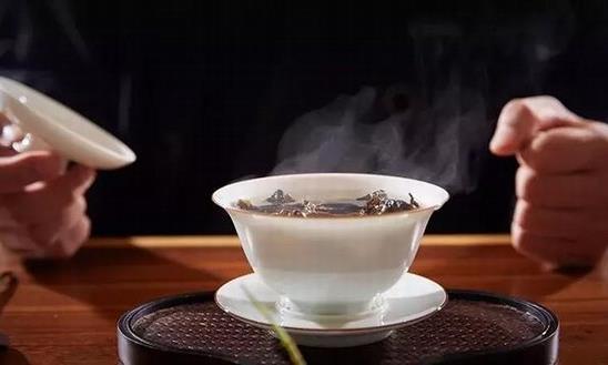闻过此刻的茶香,人生才算通透