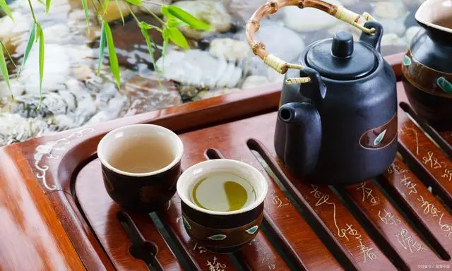 高血压患者是否可以喝茶？建议日常喝这8种茶