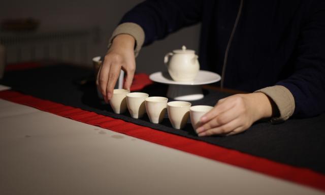 把茶喝简单是享受，喝复杂是商品