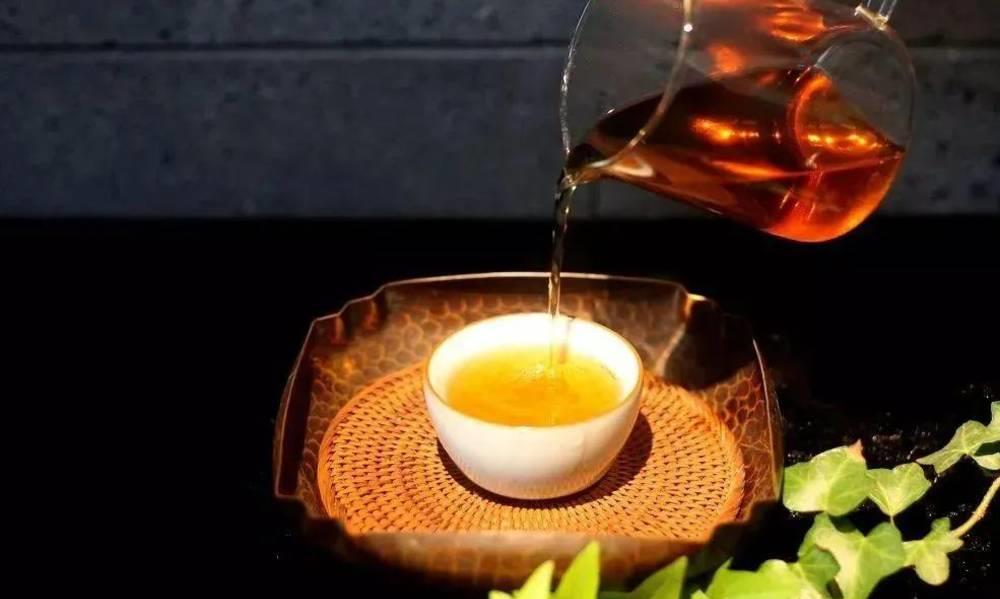 喝茶，还要讲茶性