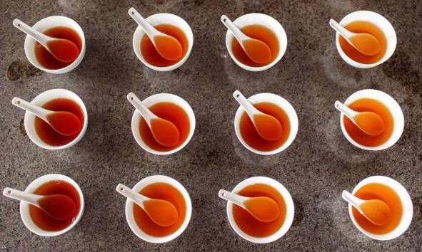 如何欣赏茶汤色?很多人不懂