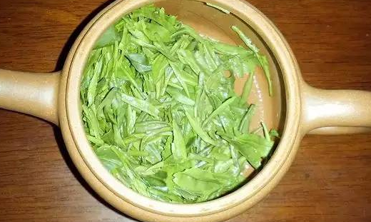紫砂壶不能泡绿茶?这是不靠谱说法