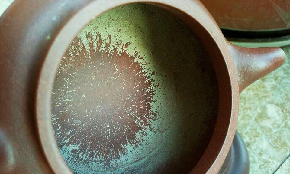 紫砂壶茶垢不除,小心你的寿命?