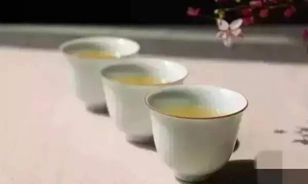 中国茶杯中的美学