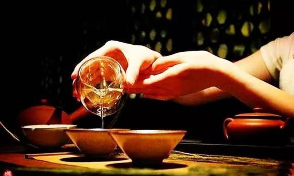 水是茶之母，器是茶之父！