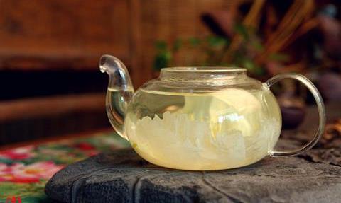 水中盛开的牡丹:牡丹花开动京城,牡丹花茶惊武皇