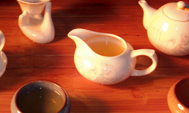 泡过的茶叶仍有妙用,很多你想不到!