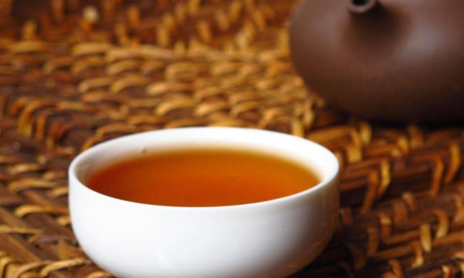 一杯隔夜茶,居然有着不为人知的“神奇”功效!