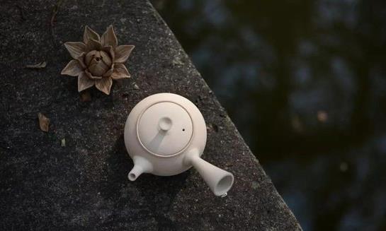 品茶是一场心灵旅行
