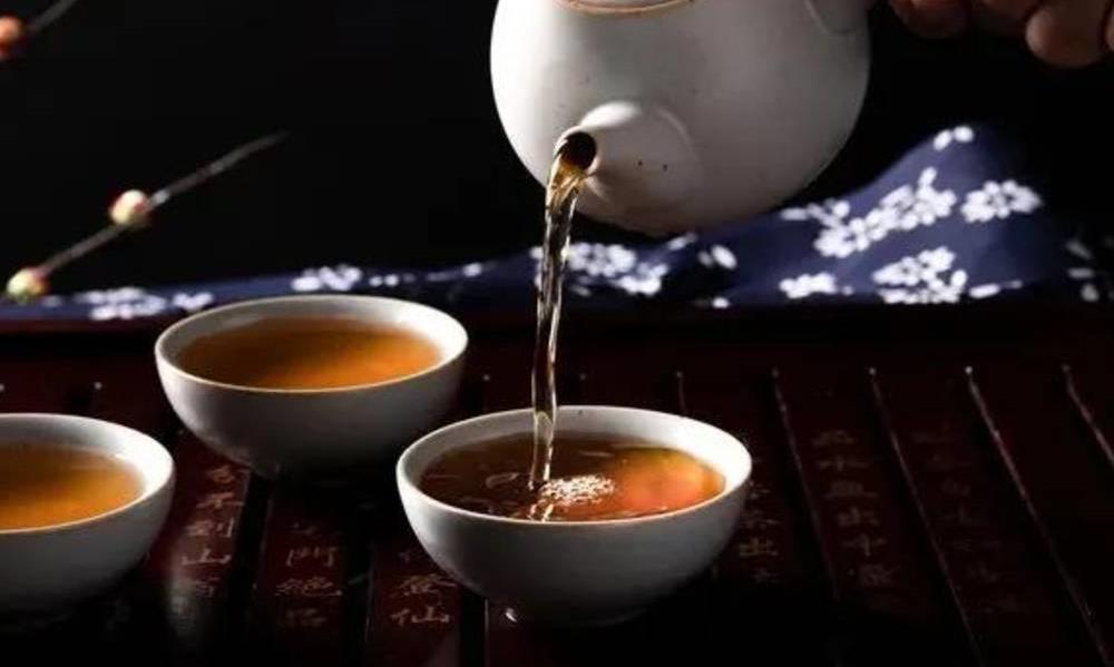 简析汉代煮茶、唐代煎茶、宋代点茶及明清泡茶