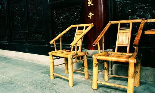 当你我老了，一间小茶馆，惬意度余生。可好？