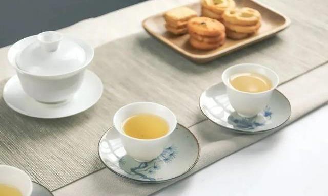 喝茶会伤身?有人喝茶头晕、手抖怎么回事?