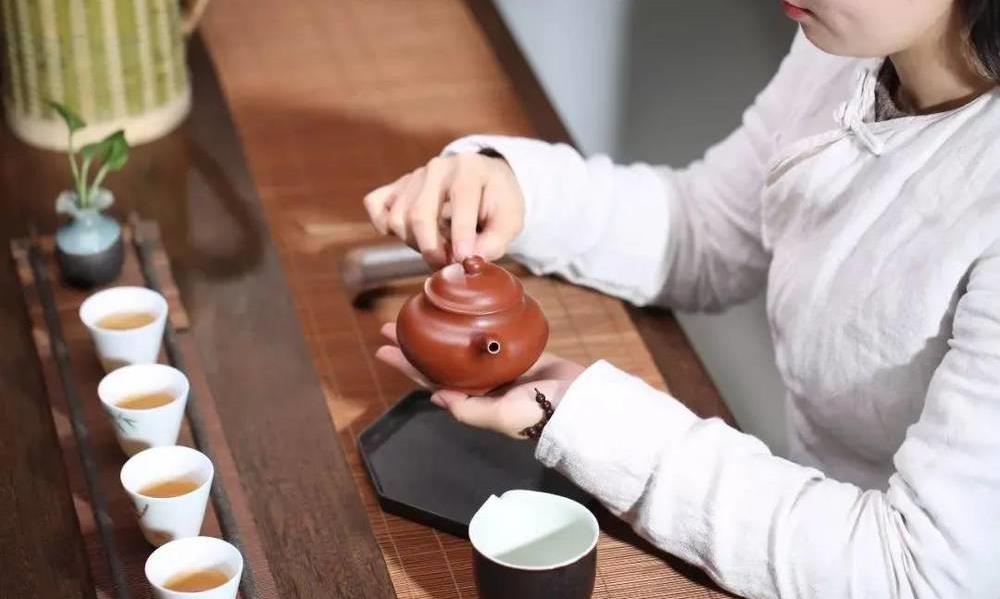 男女有别，送紫砂壶怎么送好？