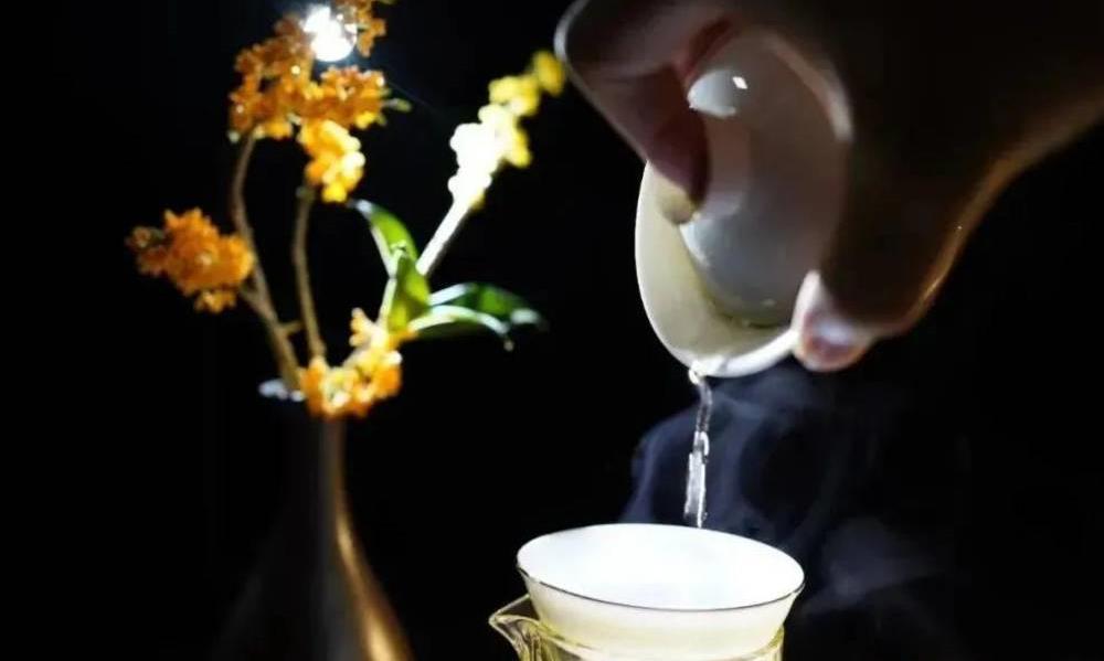 为何安溪铁观音秋茶特别香？