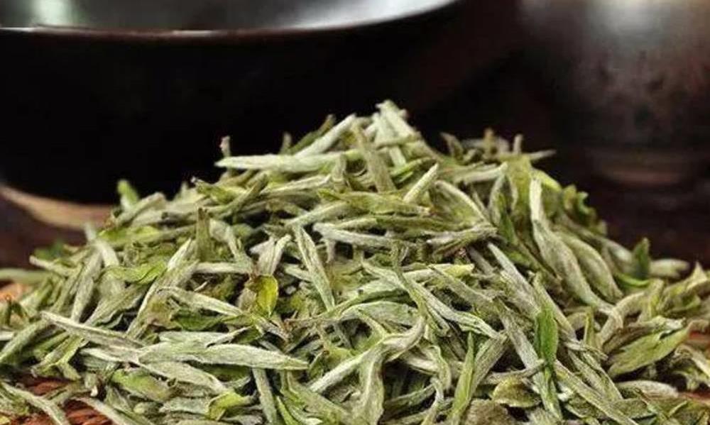茶叶上的毫毛越多越好？西湖龙井为何没有白毫？