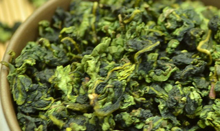 为什么茶能提神？喝多了有副作用吗？