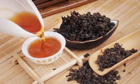 【品茶】看、听、闻、尝、摸,五步成识茶高手