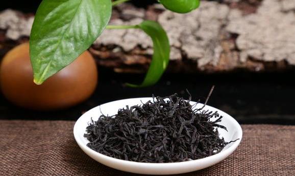 在“青楼”之中“烟熏火燎“做的茶叶!