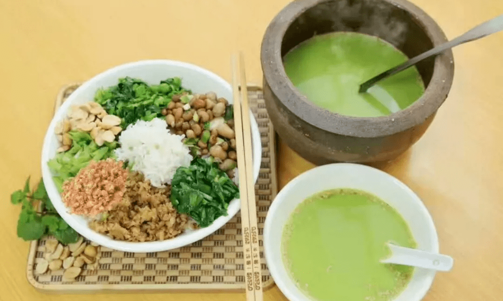 中国最古老的茶道之一，客家人最传统的“客家擂茶”