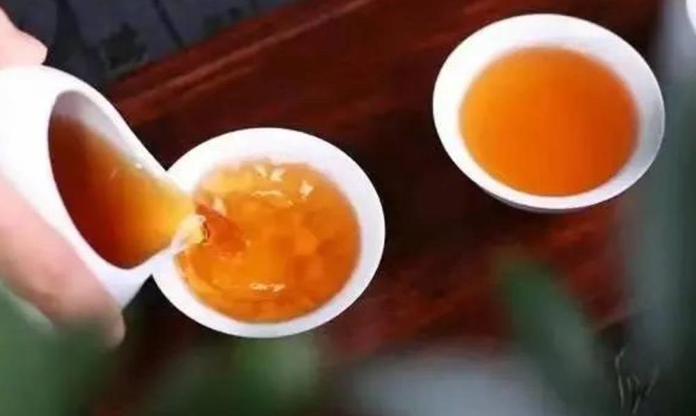 茶叶中的“软黄金”——茶黄素