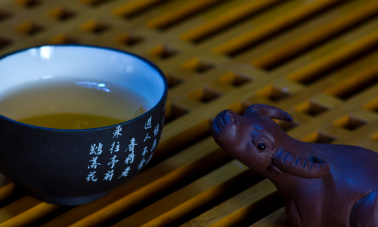 茶座上的一些礼节,看过之后喝茶不尴尬!