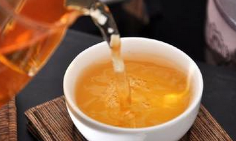 泡茶时的泡沫是农药残留?能喝吗