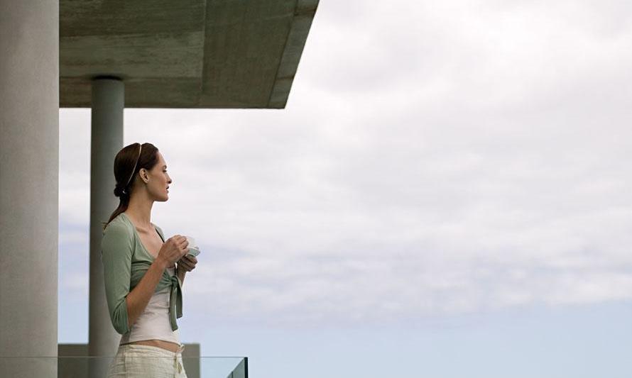 如果可以，请留下喝完这一杯！