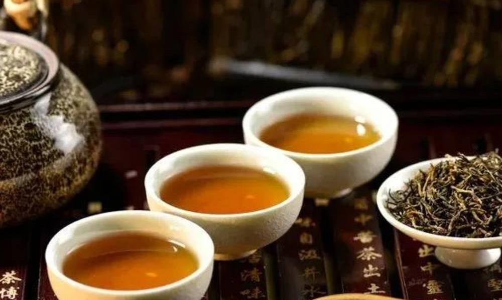 茶叶冲泡几次才不算浪费呢?