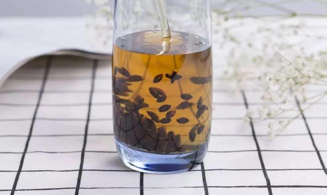 春节吃太油腻，喝四种茶去油解腻