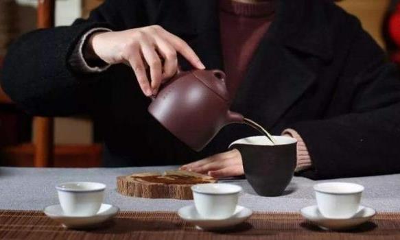 正确的泡茶步骤图解:13道茶道操作流程详解,步步精华