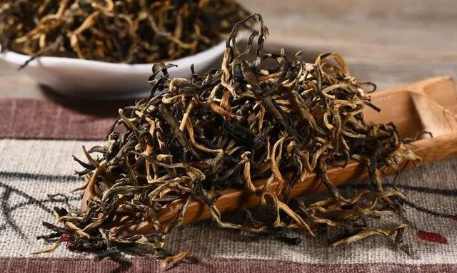 一篇文章带你了解中国红茶