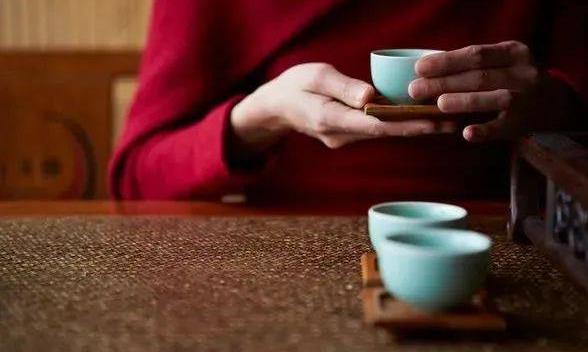 夜里想喝点茶，哪种好些？