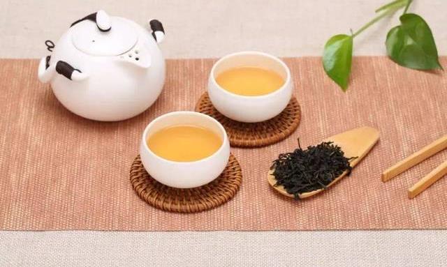 冬已至，茶不求解渴，酒不求酩酊