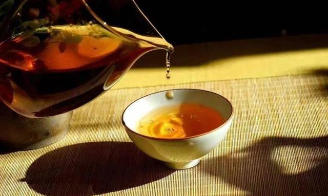 夏喝绿，冬喝红？冬天喝这6种茶也挺适合