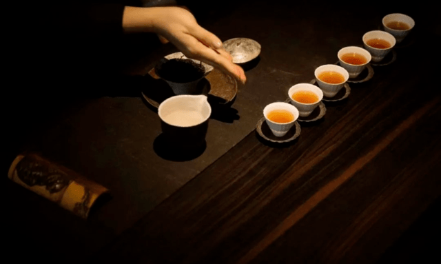 多一个动作，让你的黑茶更好喝