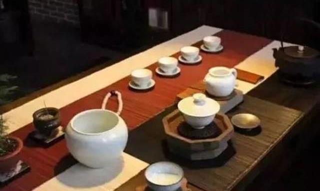 茶具摆放和选择,还有风水讲究!