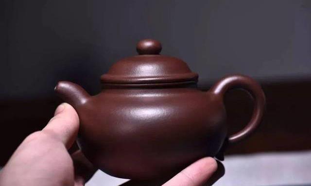 紫砂壶如何去茶垢而不破坏包浆