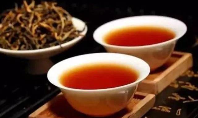 红茶的金圈到底是什么？