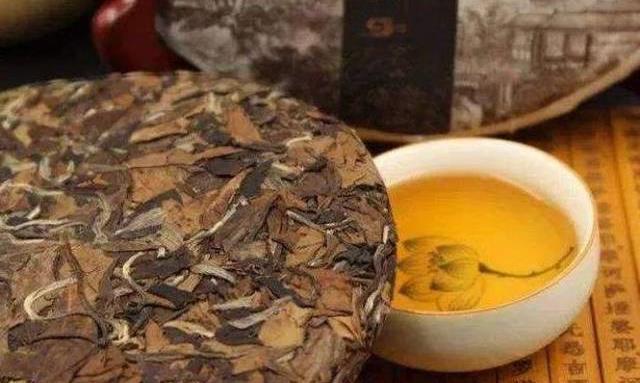 揭秘“做旧”白茶