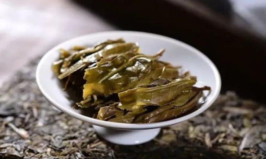 家里茶叶过期后不要扔,还可以有这些奇妙用处!