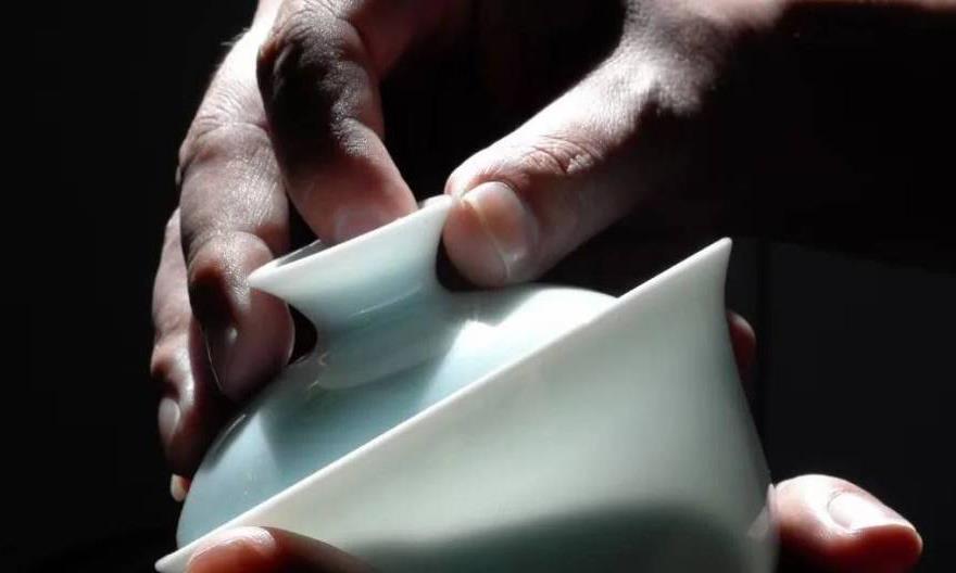 家庭常用的茶具，该怎样清洗，才会干净？