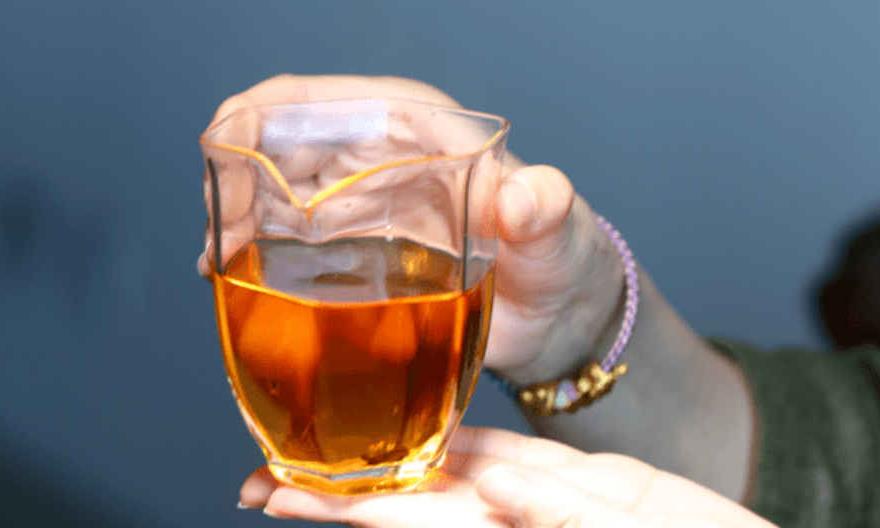 茶汤的“金圈”是怎么形成的？