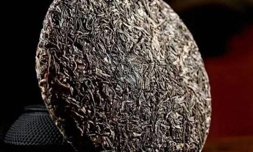 为什么石模压茶才是还原普洱茶本质的最好技艺？