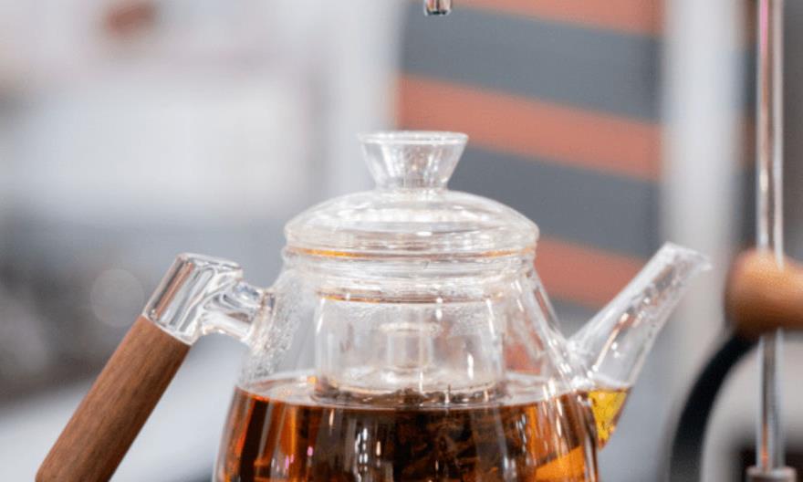 都说“围炉煮茶”，那么冬天究竟该煮哪些茶比较好？