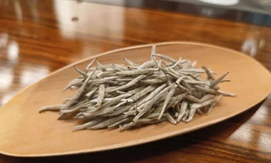 为什么福鼎白茶喝起来比较“甘甜”？