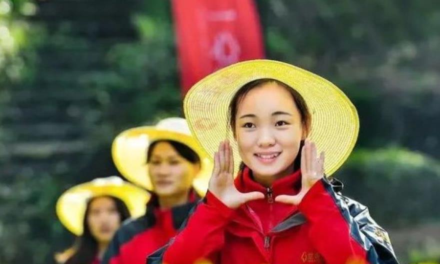 惊蛰过，茶脱壳