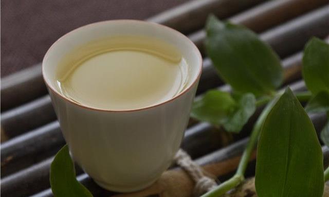 月光白到底属于六大茶类中的哪一类茶呢？