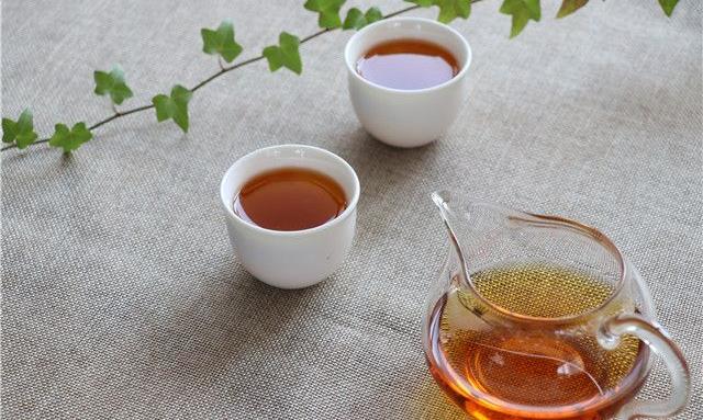 红茶的好处：养胃增食欲