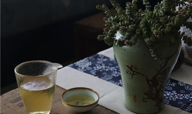 坚持喝茶的好处，长期喝茶的注意事项