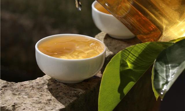 普洱茶怎样喝才能达到清肠排毒效果最佳？